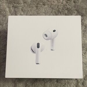 Apple AirPods Pro 3.